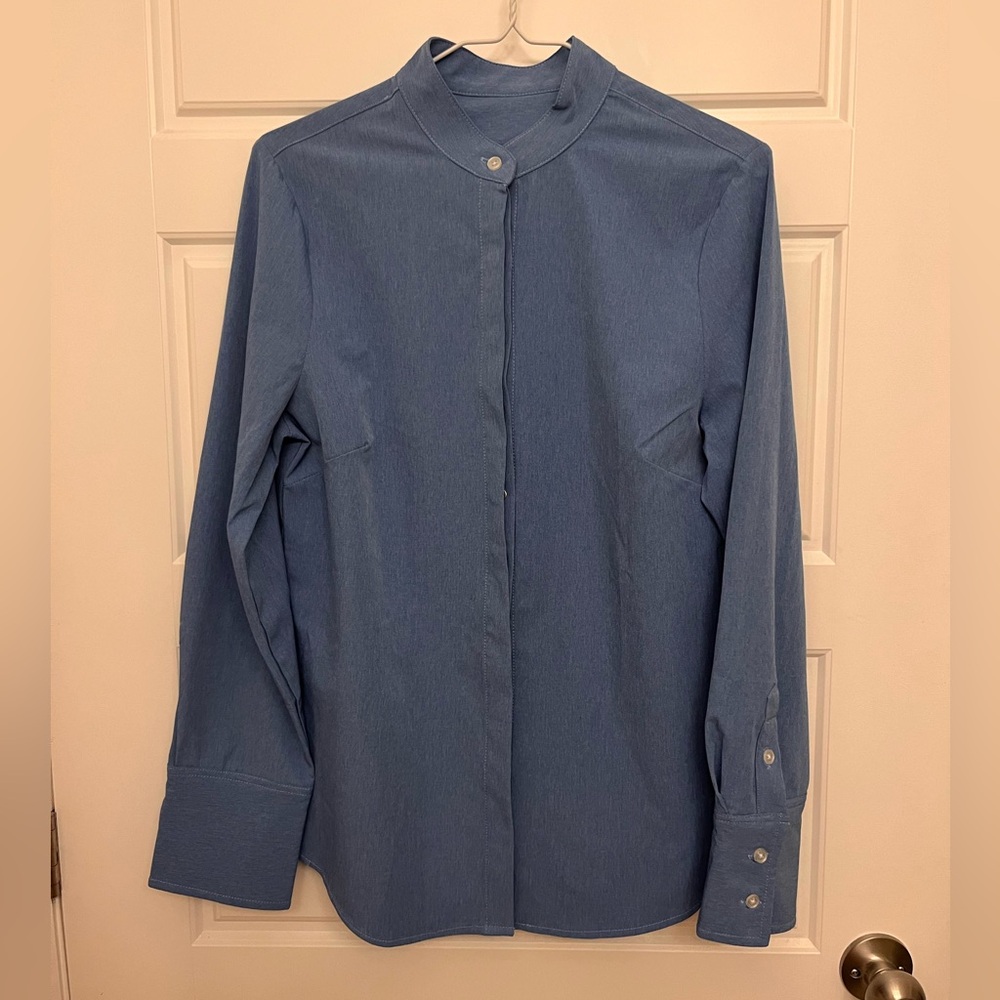 Women’s LEZE the Label blouse, size medium